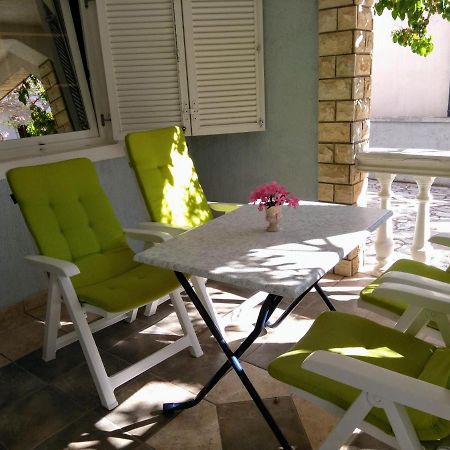 Apartmani Korade Vir Exterior foto